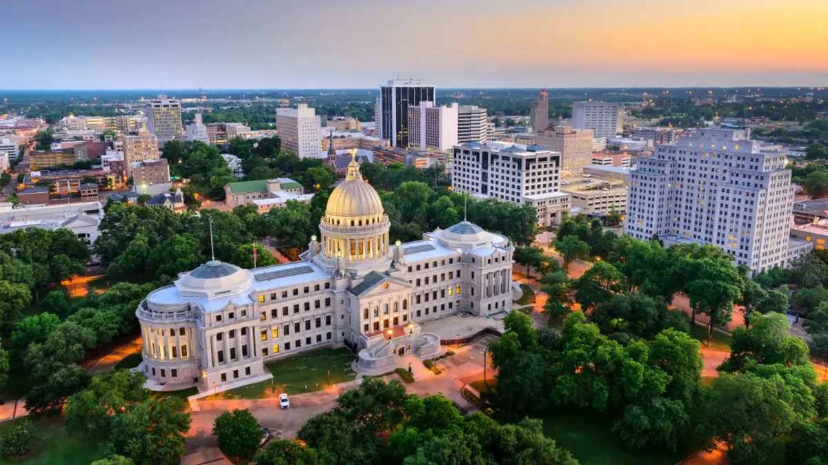 Commercial & industrial roofing in Jackson, MS