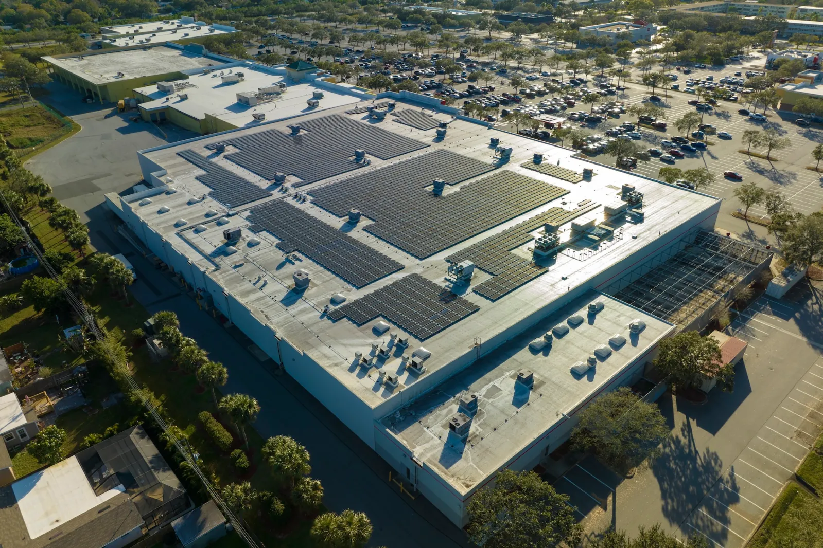 Commercial Real Estate REIT Roofing